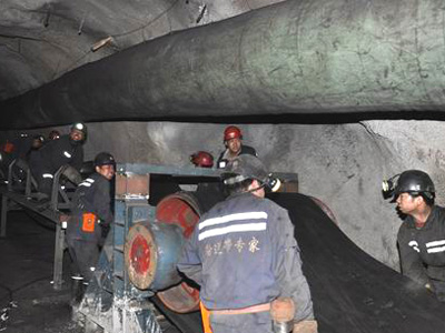 现场输送带热硫化